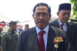 Jadi Pemilih Pemula, Nana Sudjana Gunakan Hak Pilih di Kota Semarang - JPNN.com Jateng