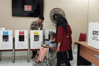 Ratusan ODGJ & Lansia Terlantar Gunakan Hak Pilihnya di Griya PMI Peduli Solo - JPNN.com Jateng