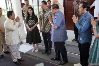 Prabowo Sowan SBY di Pacitan, ‘Izin Nyapres ke Komandan’ - JPNN.com Jatim
