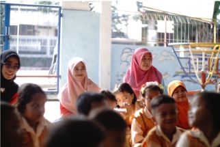 KKN Upgris Semarang Beri Pendampingan Belajar di TK Pertiwi Pedurungan Lor - JPNN.com Jateng