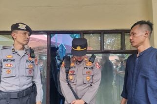 Polisi Gadungan Gemar Judi Slot Ditangkap di Bandung, Tipu Wanita Hingga Ratusan Juta - JPNN.com Jabar