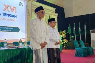 Pengasuh Ponpes Maslakul Huda Kayen Pati Terpilih Sebagai Ketua PWNU Jateng - JPNN.com Jateng