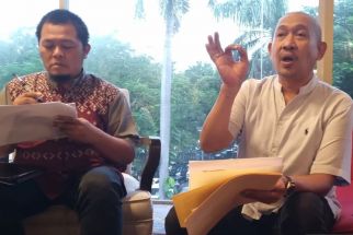 Tim Saksi Caleg La Nyalla Protes Soal Perolehan Suara Tak Sesuai ke KPU Jatim - JPNN.com Jatim