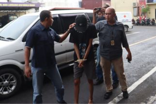 Pemuda di Mojokerto Paksa Pacarnya Lakukan Begituan Bertiga, Ancam Sebar Foto Bugil - JPNN.com Jatim