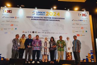 Dukung Kemajuan Pelaku Usaha, Pos Indonesia Raih Penghargaan Mitra UMKM Bidang Logistik - JPNN.com Jabar