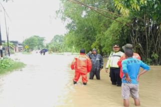 Hujan Deras Dua Hari, 3 Kabupaten di Madura Tergenang Banjir - JPNN.com Jatim