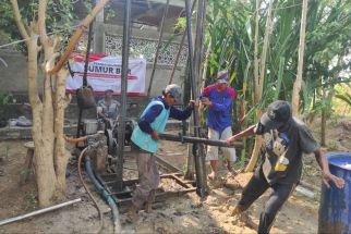 Penuhi Kebutuhan Air Bersih, Telkom Bangun SAB di 3 Dusun Tuban - JPNN.com Jatim