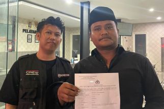 Sekelompok Massa di Surabaya Laporkan Connie Atas Unggahan Hoaks Soal Pemilu - JPNN.com Jatim