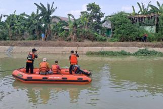 Dua Bocah Hilang Terseret Arus Sungai Cisimeut Lebak  - JPNN.com Banten