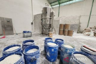 Gudang Pabrik Obat di Kota Semarang Digerebek BPOM, Temuannya Bikin Kaget - JPNN.com Jateng