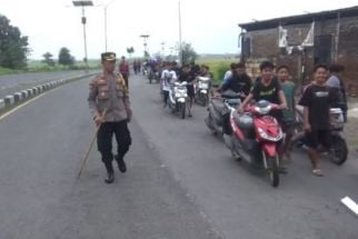 Tertibkan Balap Liar, Remaja di Jombang Tunggang Langgang Kabur ke Sawah - JPNN.com Jatim
