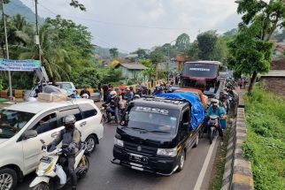 Polisi Antisipasi Perlambatan Kendaraan di Jalur Cileunyi – Nagreg Saat Mudik Lebaran - JPNN.com Jabar