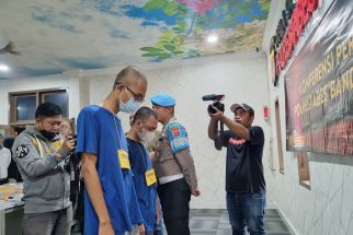 Polisi Ringkus Dua Orang Pengedar Ganja Jaringan Nasional - JPNN.com Jabar