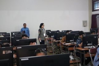 Pesan Penting Plt Rektor UNS Solo untuk Peserta UTBK, Simak! - JPNN.com Jateng