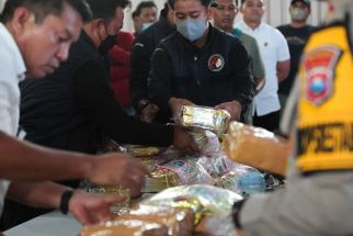 Polrestabes Surabaya Gagalkan Pengiriman 40,8 Kg Sabu-Sabu & 26.019 Pil Ekstasi - JPNN.com Jatim