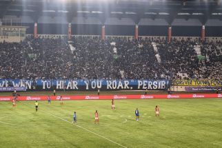 Tiket Pertandingan Final Persib vs Madura United FC Ludes Terjual! - JPNN.com Jabar