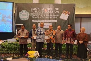 Perhepi Luncurkan Buku Pentingnya Stabilisasi Pangan di Indonesia - JPNN.com Jabar