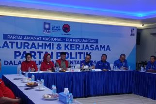 PDIP dan PAN Jatim Sepakat Berkoalisi di 13 Daerah Pada Pilkada 2024    - JPNN.com Jatim