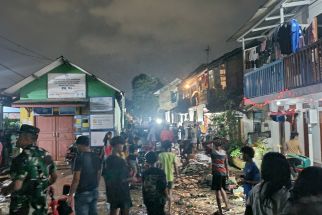 2 Rumah di Cibangkong Bandung Ambruk Akibat Saluran Pipa Air PDAM Tirtawening Pecah - JPNN.com Jabar