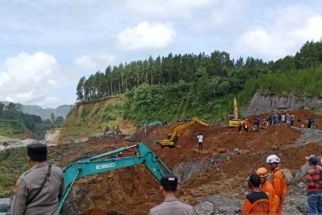 Pemkab Lumajang Perketat Regulasi Tambang Pasir Buntut Longsor Makan Korban - JPNN.com Jatim