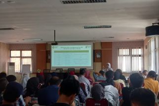 Cegah Kasus Keracunan Makanan Terulang, Dinkes Kota Bogor Gelar Pelatihan Peningkatan Higienis Pangan - JPNN.com Jabar