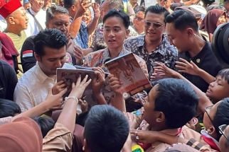Bagi-Bagi Susu yang Dilakukan Gibran di Surabaya Dinilai Ikuti Jejak Jokowi - JPNN.com Jatim