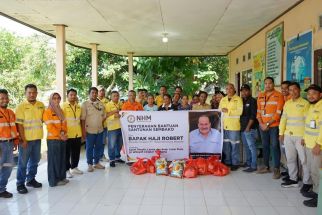 Menjelang Iduladha 2024, PT NHM Bagikan Ribuan Sembako untuk Masyarakat di Sekitar Tambang - JPNN.com Jabar