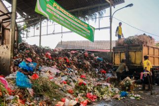 Sekda Minta Perumda PPJ Belanja Truk Pengangkut Demi Atasi Sampah di 14 Pasar se-Kota Bogor - JPNN.com Jabar