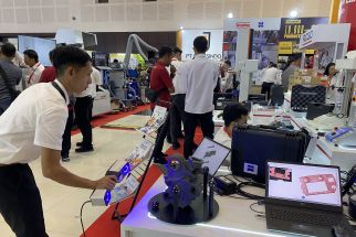 Kawan Lama Hadirkan Solusi Industri dalam Pameran Manufacturing Surabaya - JPNN.com Jatim