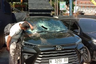 Viral Mobil Ugal-Ugalan Lawan Arus Lalu Kecelakaan di Malang, Begini Nasib Pengemudi - JPNN.com Jatim