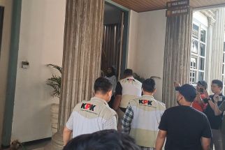 Detik-detik KPK Geledah Kantor Wali Kota Semarang, Dari Pagi Sampai Malam - JPNN.com Jateng