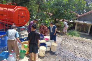 Kemarau, Kekeringan Melanda, 10 Desa di Cilacap Krisis Air Bersih - JPNN.com Jateng