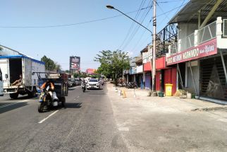 Pelaku Usaha di Sekitar Masjid Sheikh Zayed Solo Menolak Pembangunan Pedestrian, Apa Alasannya? - JPNN.com Jateng