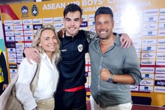 Ibu Jens Raven Bangga Anaknya Ciptakan 2 Gol Buat Indonesia di Piala AFF U-19 - JPNN.com Jatim