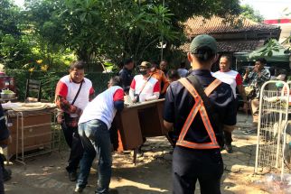 KAI Daop 4 Semarang Tertibkan Aset Rumah Perusahaan, Sempat Ditentang Para Penghuni - JPNN.com Jateng