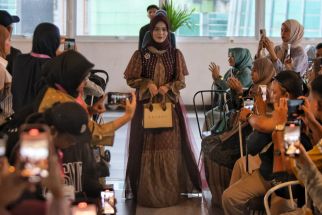 Daily Muslimah Vol 2: Kazami Launching Lini Brand Fesyen, Koleksi Lebih Kasual - JPNN.com Jabar