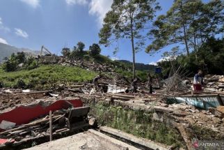 PKL yang Kena Penertiban Tahap 2 Siap Direlokasi ke Rest Area Gunung Mas Puncak - JPNN.com Jabar