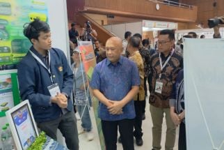 Menteri Teten Berharap Anak Muda Mau Jadi Petani, Tawarkan Inovasi Produk Pertanian - JPNN.com Jabar