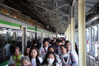 Libur Maulid Nabi, Pengguna Kereta Api Tujuan Kota Bandung Naik 24 Persen - JPNN.com Jabar