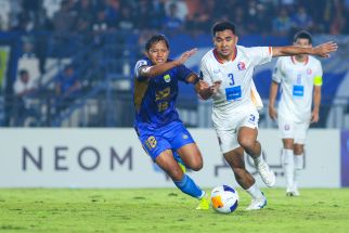 Maung Ompong, Persib Bandung Dipecundangi Port FC Di Hadapan Ribuan Bobotoh - JPNN.com Jabar