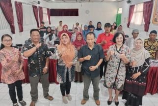 Dosen UWM Mengabdi kepada Masyarakat Desa Banyuraden Sleman - JPNN.com Jogja