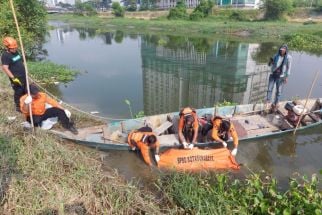 Jenazah Pria Tanpa Identitas Ditemukan di Sungai Jagir Surabaya, Ini Ciri-Cirinya - JPNN.com Jatim