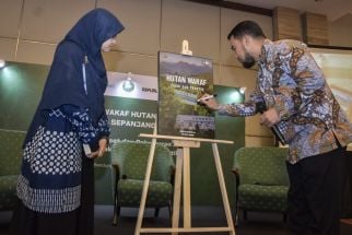 Potensi Hutan Wakaf untuk Hadapi Krisis Iklim, Yayasan Riset Mendalam  - JPNN.com Jabar