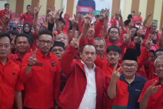 Jeje Wiradinata Ajak Kader PDIP Kuningan Door To Door Menangkan Pilgub Jabar 2024 - JPNN.com Jabar