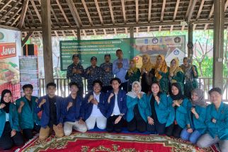 Tim Abmas ITS & Uniska Terapkan Penggunaan Food Grade Industri Gula di Kediri - JPNN.com Jatim