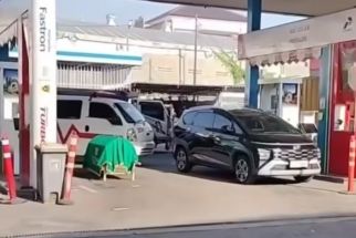 Viral, Mobil Jenazah di SPBU Semarang Tak Boleh Isi Solar, Keranda Diturunkan - JPNN.com Jateng