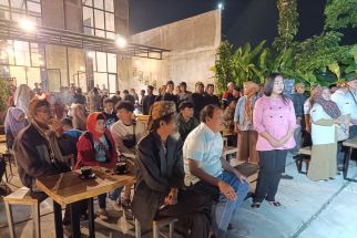 Sapa Seniman dan Budayawan Sumedang, Cagub Jeje Siapkan Program Insentif Pelaku Seni - JPNN.com Jabar