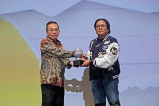 Raih Penghargaan Bergengsi, Muatmuat Bakal Luncurkan 3 Fitur Baru di 2025 - JPNN.com Jatim