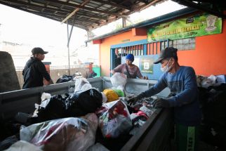 Berbagai Upaya Pemkot Bandung Kurangi Ritase Sampah ke TPA Sarimukti - JPNN.com Jabar