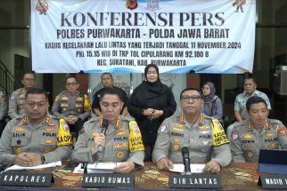 Polisi Tetapkan Sopir Truk Hino Tersangka Kecelakaan Beruntun Tol Cipularang - JPNN.com Jabar